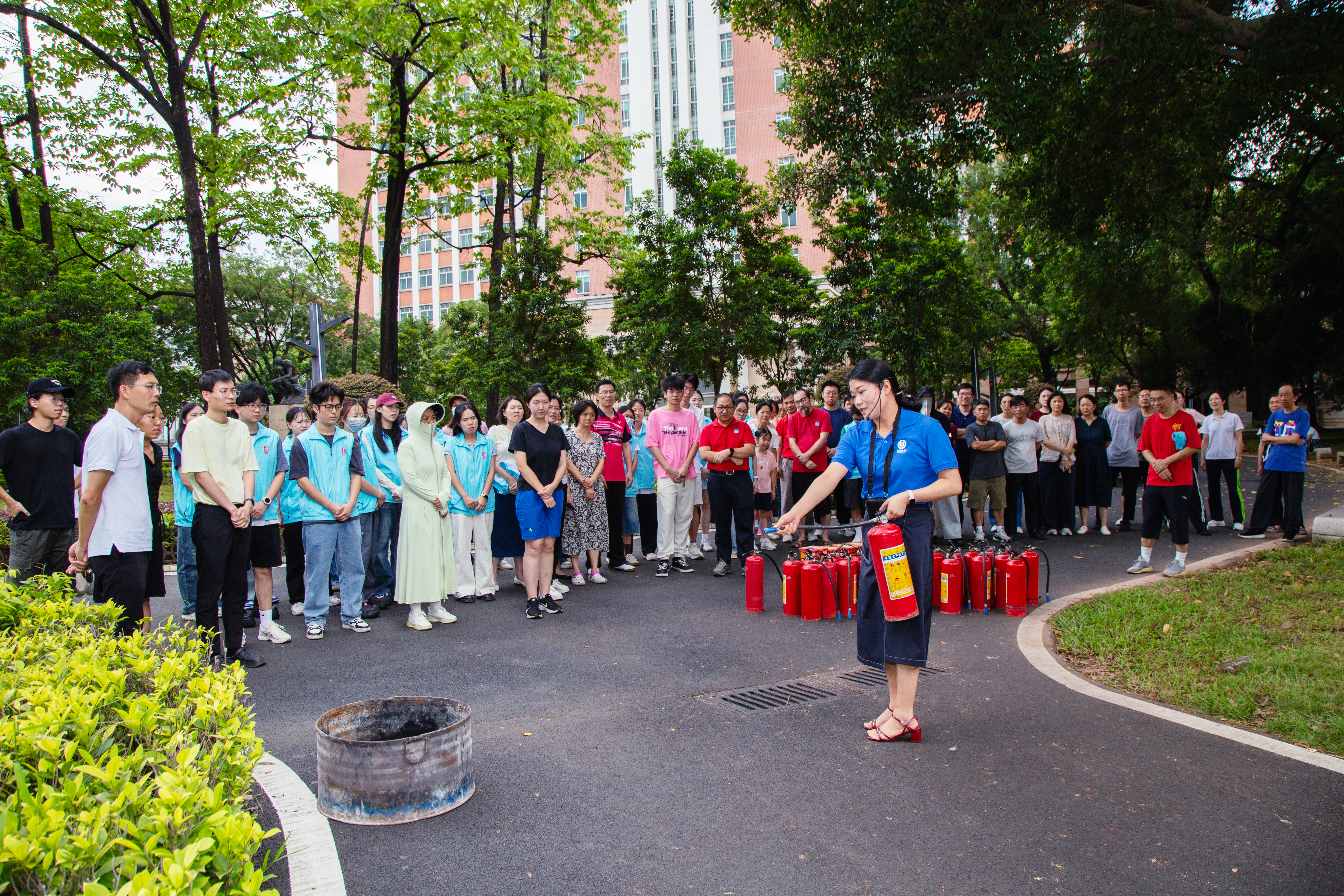 1752021941567932.jpg 3.jpg