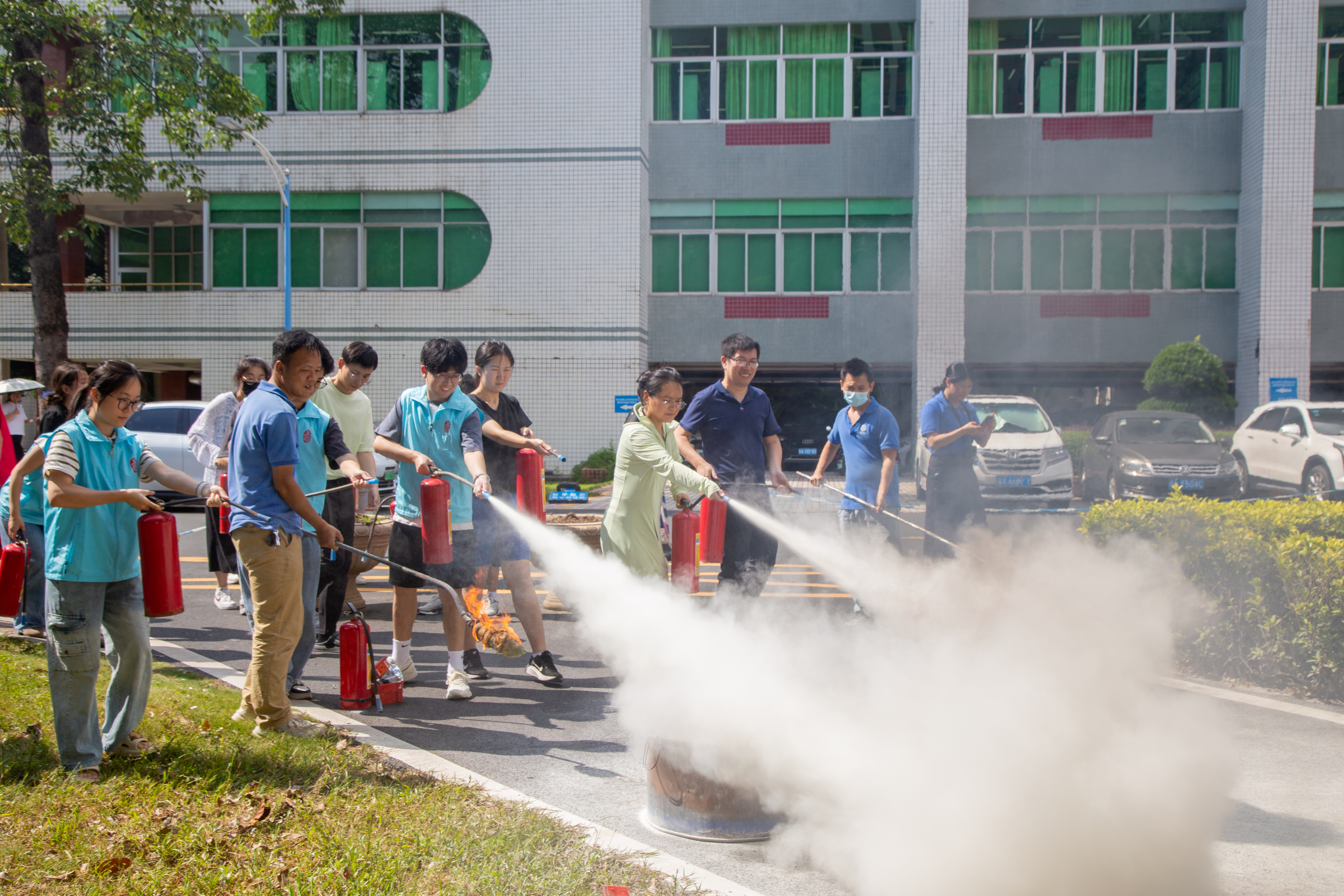 1752021966524383.jpg 4.jpg