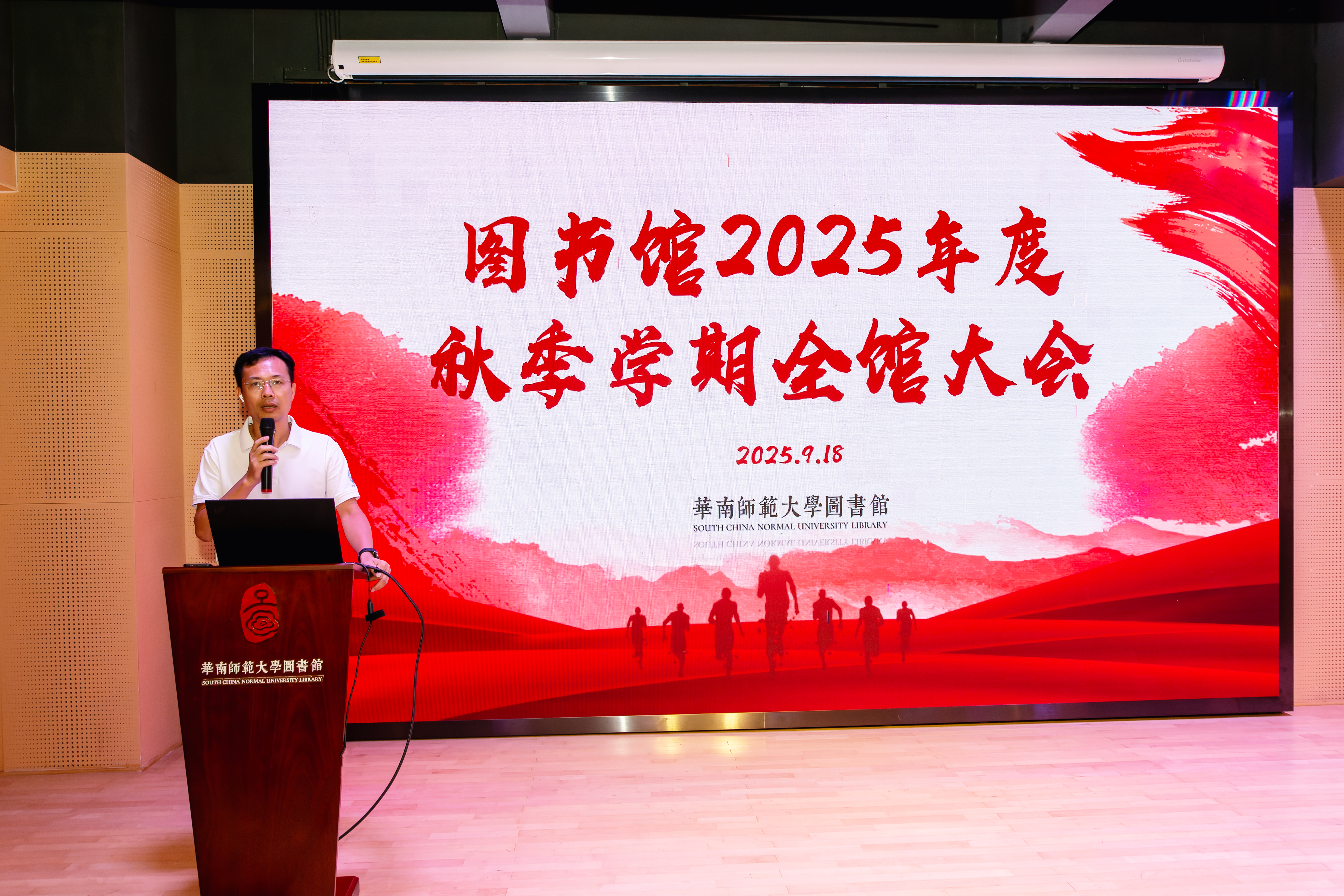 1758272091917999.jpg 496a2f4768572b8e6b202ac8a008c794.jpg