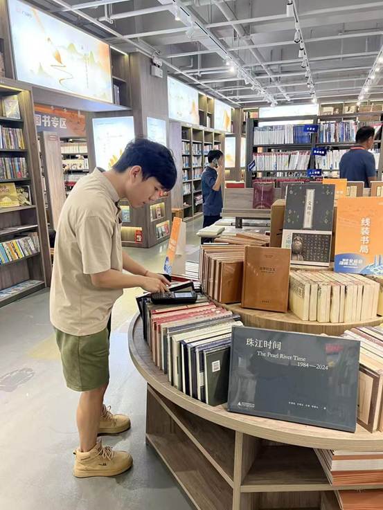 3eaa92b29288aaa8ae10d6a4f1a0ad65_